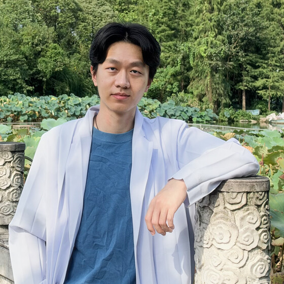 Portrait of XiuYu Zhang